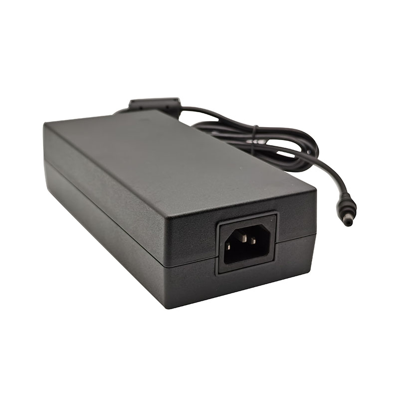 Adaptateur de bureau médical AC DC 160-250 W